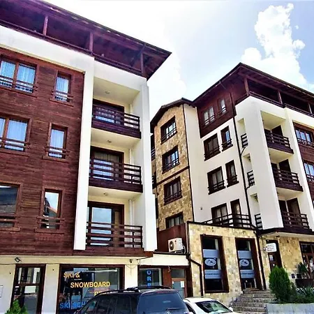 Predela 1 - 10 Near Lift Apartmanhotel