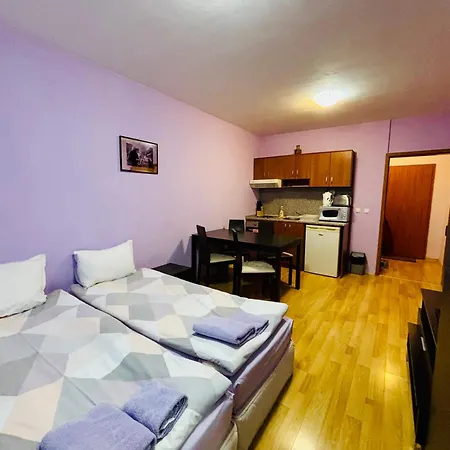 Апарт-готель Predela 1 - 10 Near Lift 4*