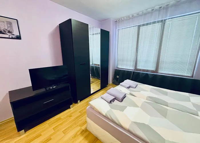 Апарт-отель Predela 1 - 10 Near Lift