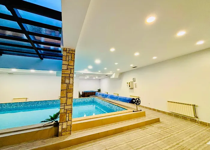 Predela 1 - 10 Near Lift 4* Банско